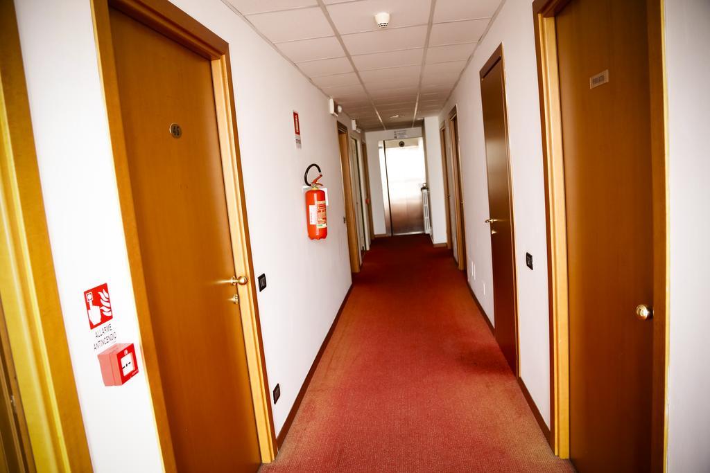 Hotel Giada Турин Екстер'єр фото